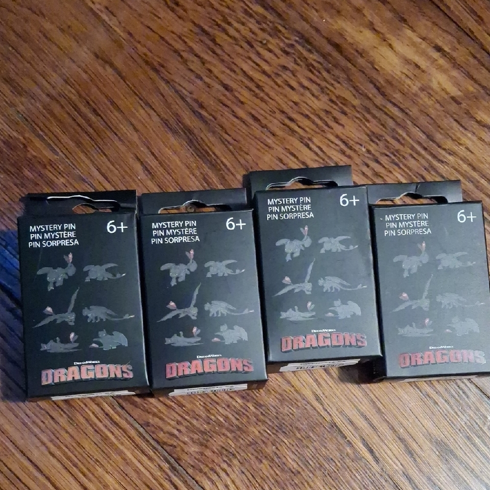 Toothless Enmael Pins